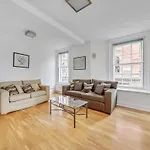 2Br Near Covent Garden