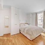2Br Near Covent Garden